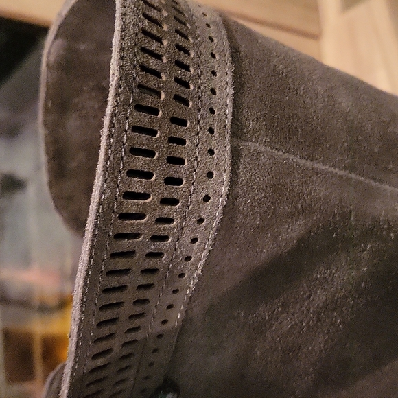 Vince Camuto Knee Boots - Picture 5 of 6